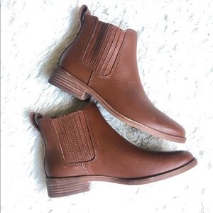 Madewell The Ainsley Chelsea Boot NWOT Size 6